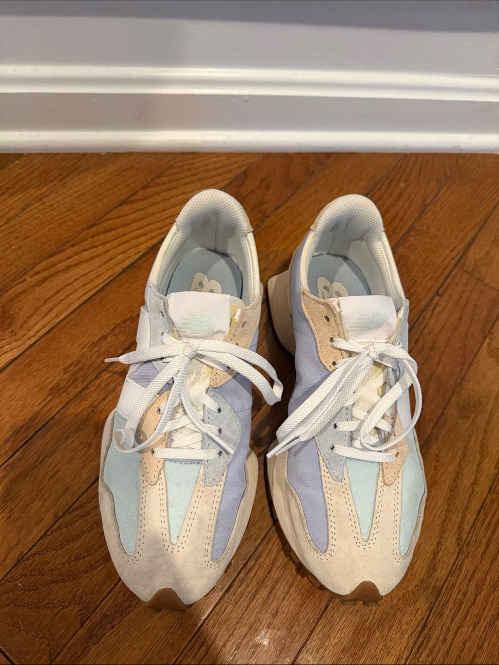 New Balance 327 Light Blue White Tan Sneakers - Picture 4 of 4